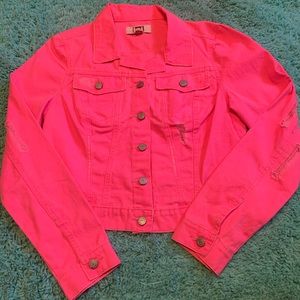 l.e.i. Bright Neon Pink Cropped Denim Jacket